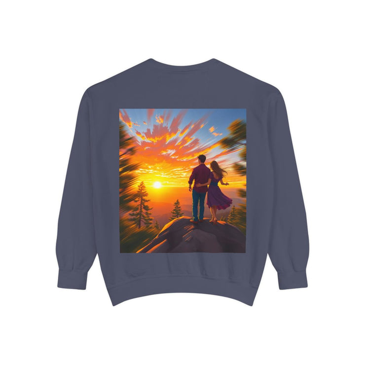 Romantic Sunset Sweatshirt – Cozy Fall Couples Sweater.